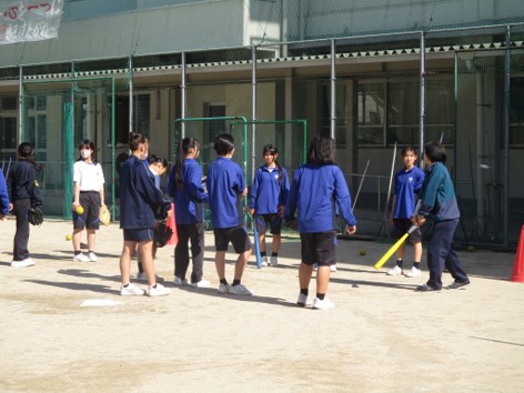 ソフトボール部体験